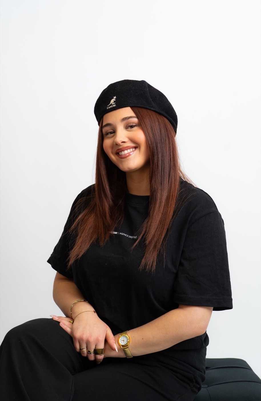 Maëva, graphiste, cliente Newbi