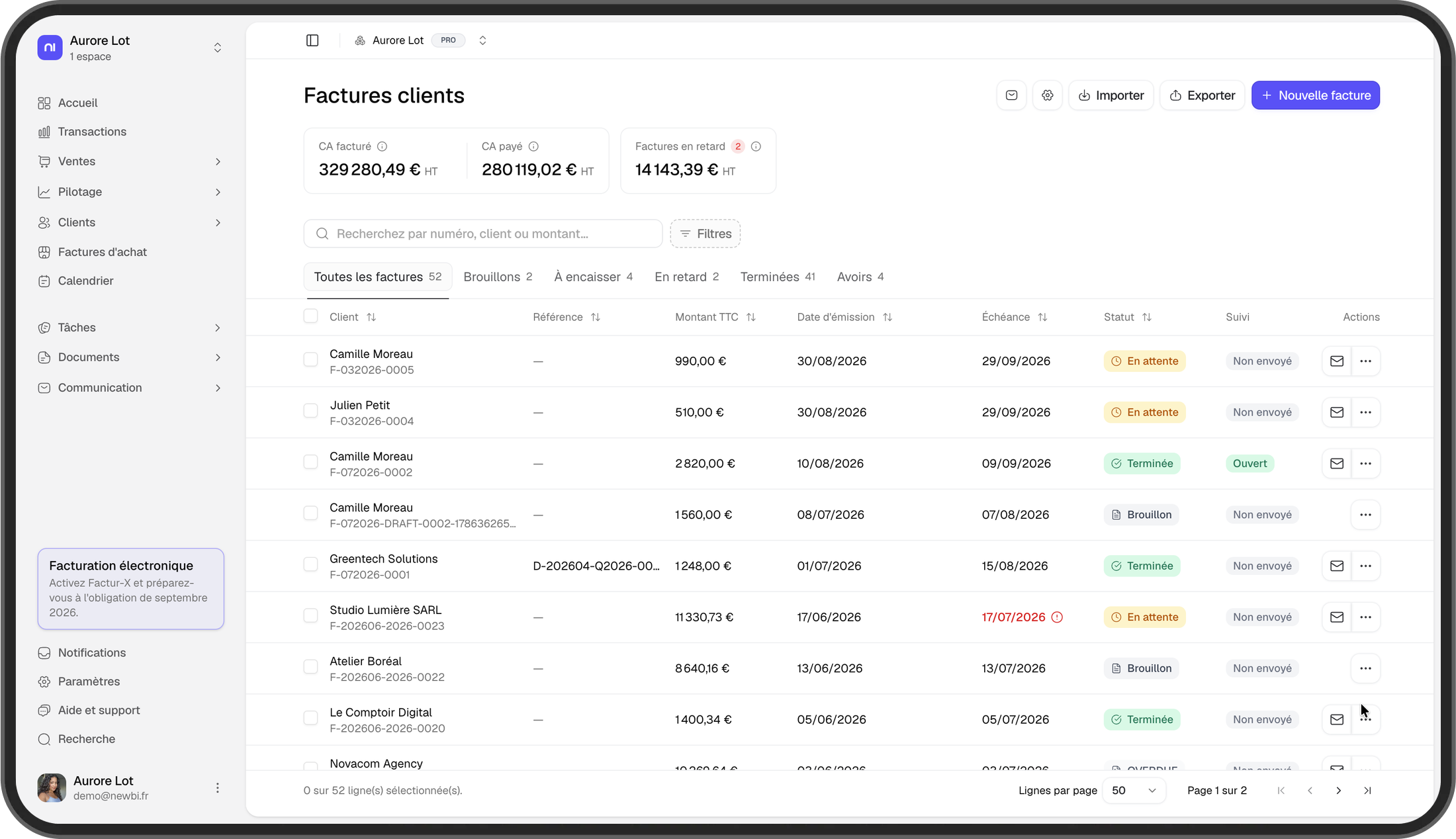 Interface Newbi : liste des factures clients avec statuts